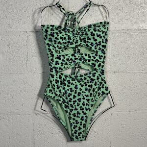 Jessica Simpson Wild Thing Ruched Keyhole Front 1Piece Swimsuit, Leopard Medium